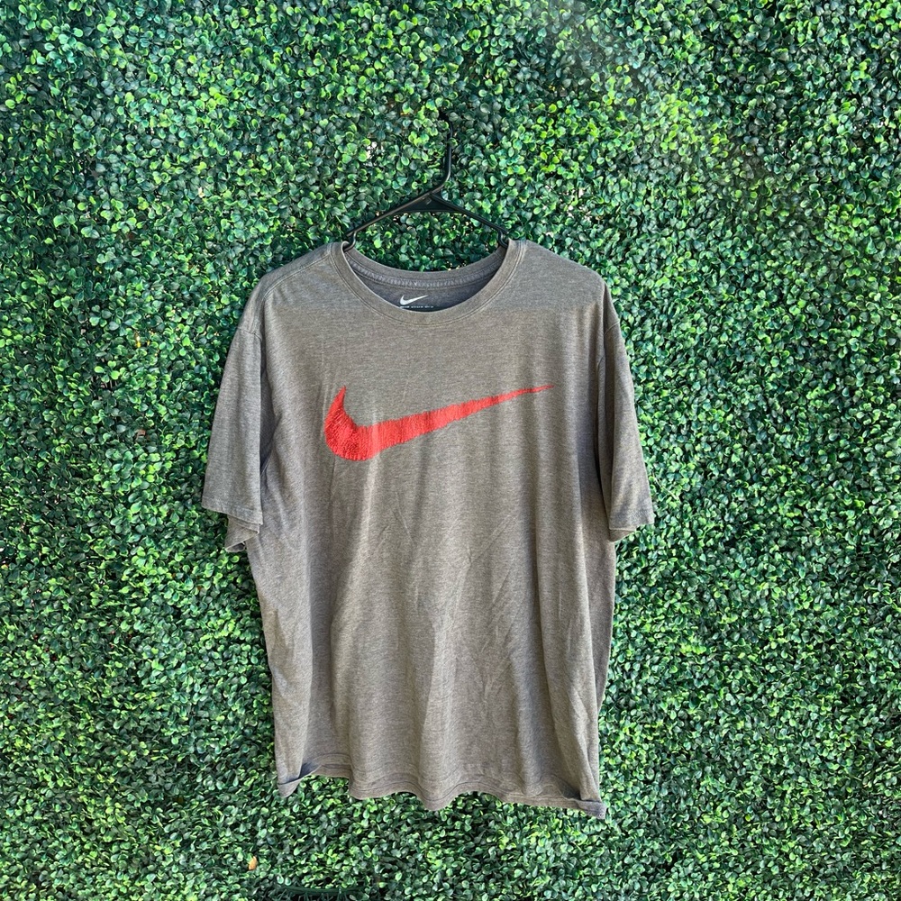 Nike dri-fit t-shirt